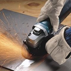 Makita 9565CVR 1400W 125 mm Avuç Taşlama Makinesi